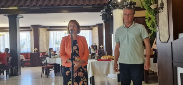 Навръх Кръстовден Кметът на Казанлък даде курбан за благодарност към спасителите от опасните летни пожари