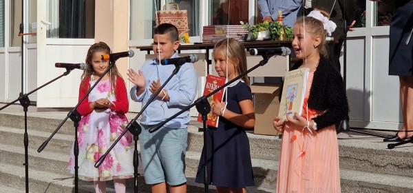 Кметът на Казанлък: Първият учебен ден вече е национален празник