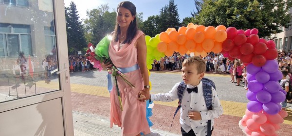 Кметът на Казанлък: Първият учебен ден вече е национален празник