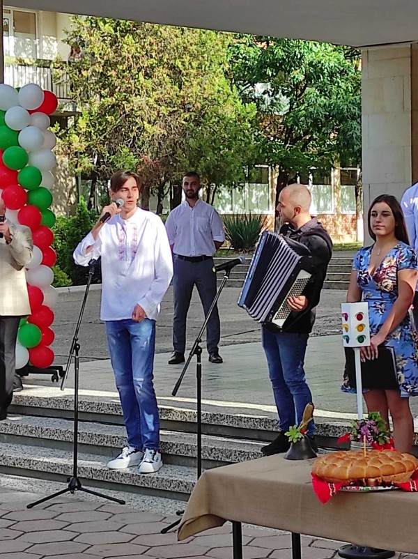 Осмокласници в четири специалности прекрачиха прага на ПГТТМ днес