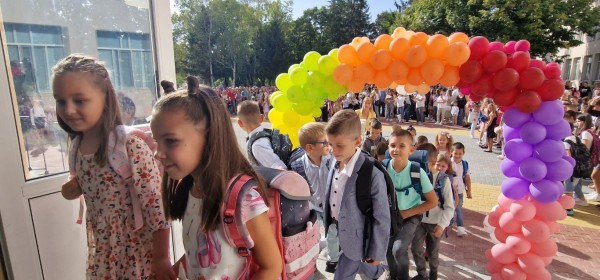 Кметът на Казанлък: Първият учебен ден вече е национален празник