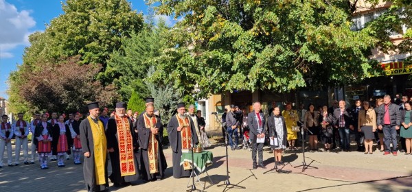 Казанлък тържествено отбеляза 114 години Независима България