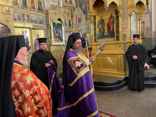 С богослужение, премиера на филм и концерт премина втория ден от честванията за 120-годишнината на Шипченския манастир