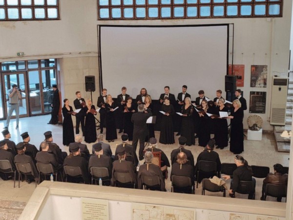 С богослужение, премиера на филм и концерт премина втория ден от честванията за 120-годишнината на Шипченския манастир