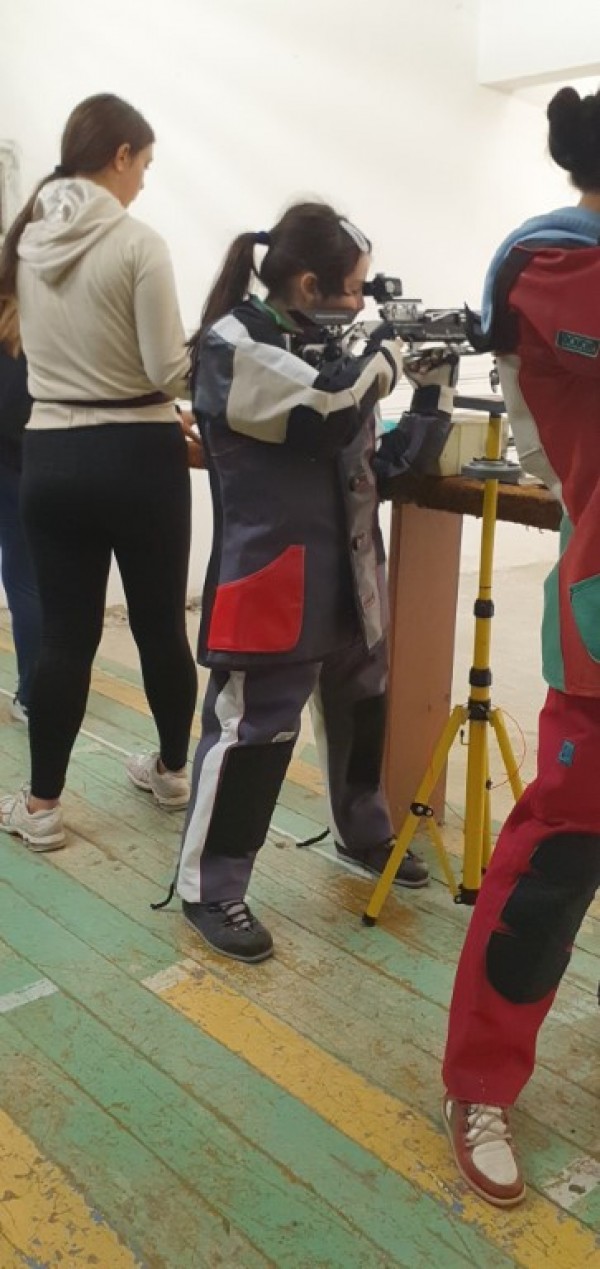 4 медала спечелиха стрелците на “Севтополис“ в първия турнир за годината