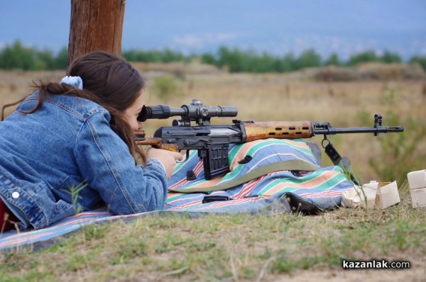 61-ва Стрямска механизирана бригада организира демонстрационни стрелби за честването на 30-та си годишнина