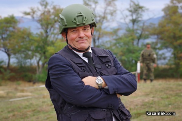 61-ва Стрямска механизирана бригада организира демонстрационни стрелби за честването на 30-та си годишнина