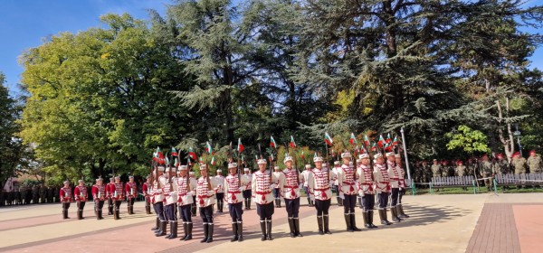 Кметски поздрав за 30 г. 61 Стрямска механизирана бригада 