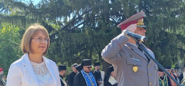 Кметски поздрав за 30 г. 61 Стрямска механизирана бригада 