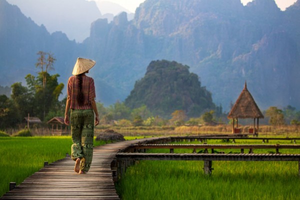 Пловдивчанинът Минко Михайлов показва магията на Азия в Казанлък 