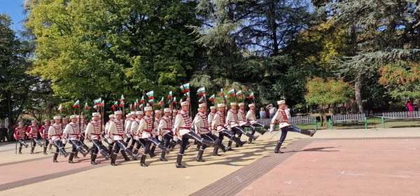 Кметски поздрав за 30 г. 61 Стрямска механизирана бригада 