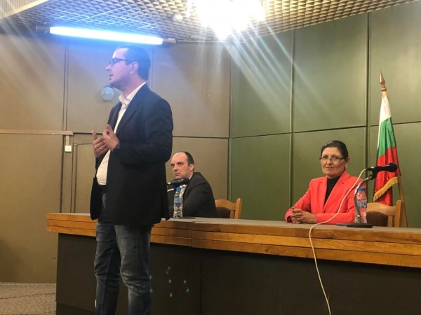 Цончо Ганев в Казанлък: „Възраждане“ ще защитава националния интерес на всяка цена