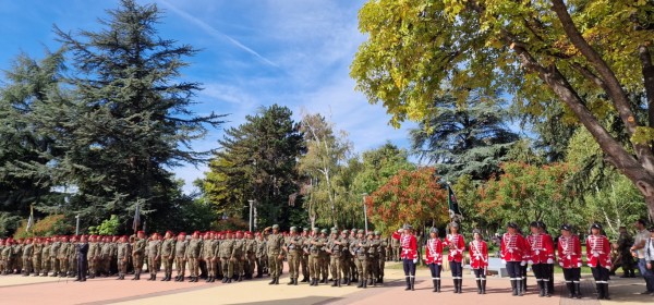 Кметски поздрав за 30 г. 61 Стрямска механизирана бригада 