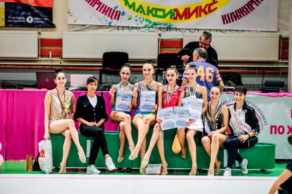 Нови успехи за грациите ни от СК “Розова долина“