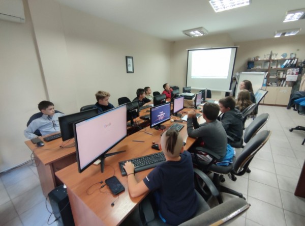 Включете се в “Запознайте се и програмирайте“! Очакват ви изненади