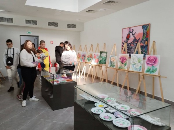 Екскурзоводите на ПГЛПТ отбелязаха Световния ден на туризма