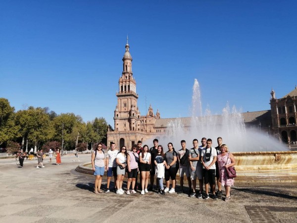 Ученици и учители от Механото вече с богат опит в обучението и стажа в чуждоезикова среда 