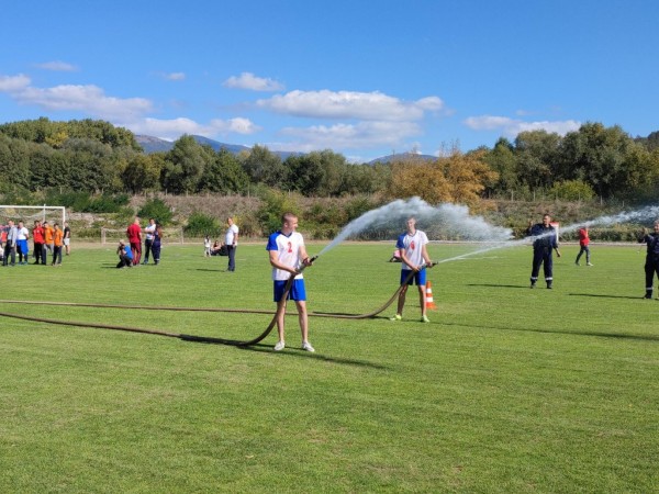 Първо национално състезание за млади доброволци под домакинството на Община Казанлък