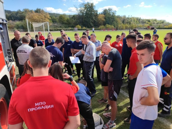 Първо национално състезание за млади доброволци под домакинството на Община Казанлък