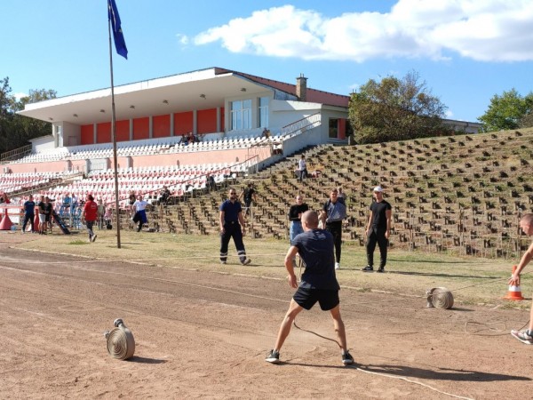 Първо национално състезание за млади доброволци под домакинството на Община Казанлък