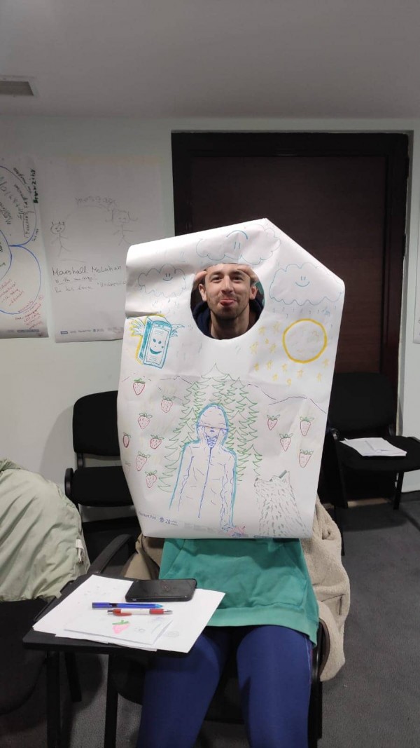 Младежи се учиха да са журналисти и графични фасилитатори чрез програма „Еразъм+”