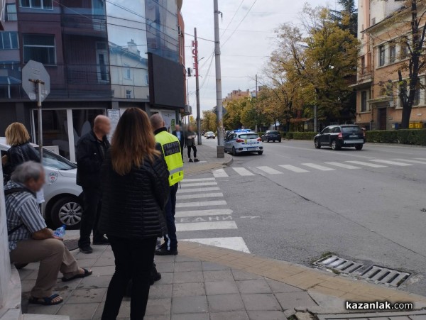 Автомобил и велосипедист се блъснаха до Палас