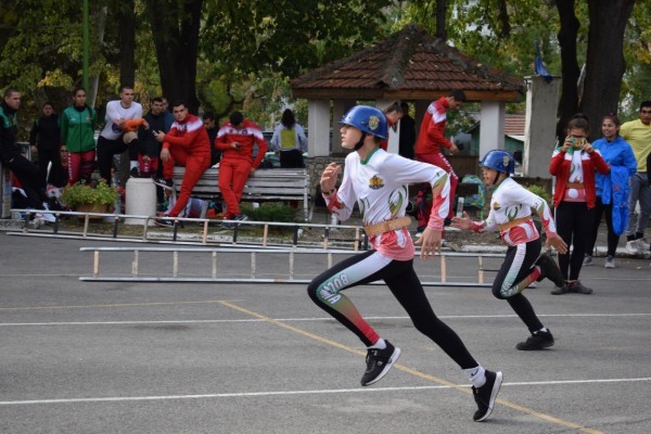 Състезатели от цялата страна мериха сили в турнир по пожароприложен спорт за Купа „Севт  III“ 