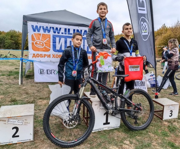 Казанлъчанинът Христо Кусев спечели скоростното изкачване до хижа „Божур”