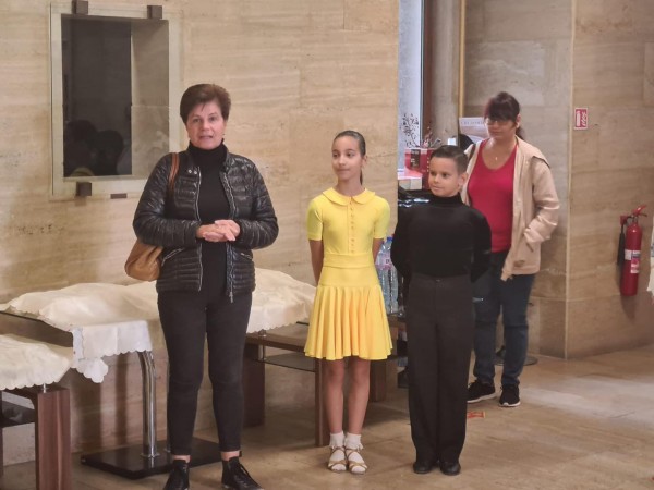 Близо 8 000 лв. раздаде фондация “Георги Пейчинов“ на талантливите деца на Казанлък