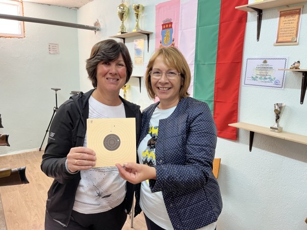 Клуб по спортна стрелба “Севтополис“ отбеляза своя 15-годишен рожден ден