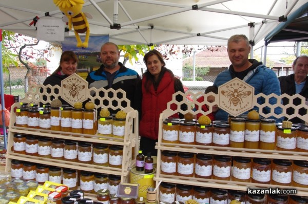 След двегодишна пауза Голямо Дряново отново събра стотици хора на Фестивала на ореха 