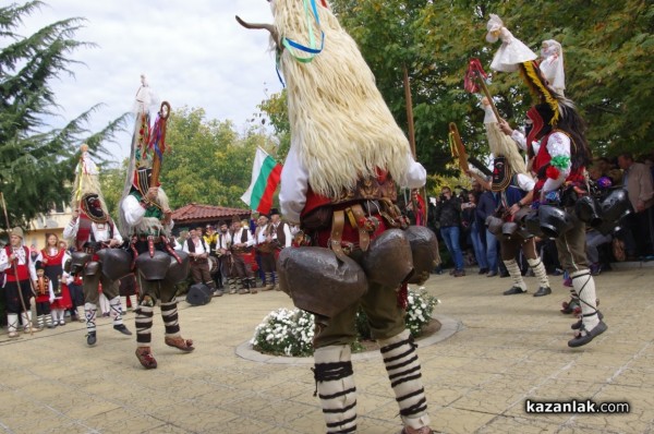 След двегодишна пауза Голямо Дряново отново събра стотици хора на Фестивала на ореха 