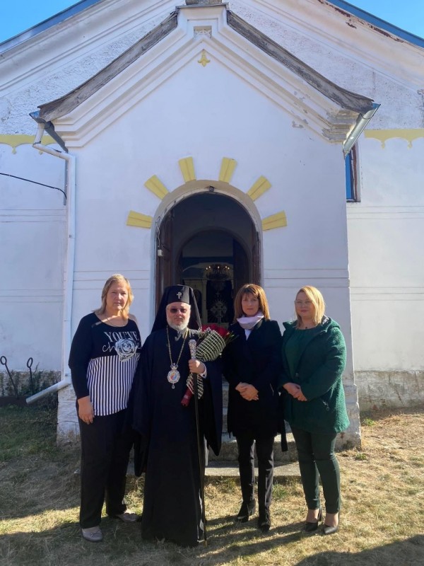  Митрополит Киприан служи в казанлъшкото село Горно Изворово