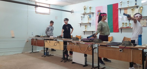 14 медала спечелиха домакините от турнира по стрелба “Севтополис“