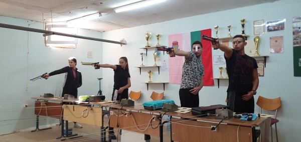 14 медала спечелиха домакините от турнира по стрелба “Севтополис“