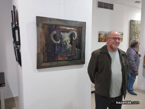 24 творци откриха “Есенен салон“ 2022 в зала „Иван Милев“ 