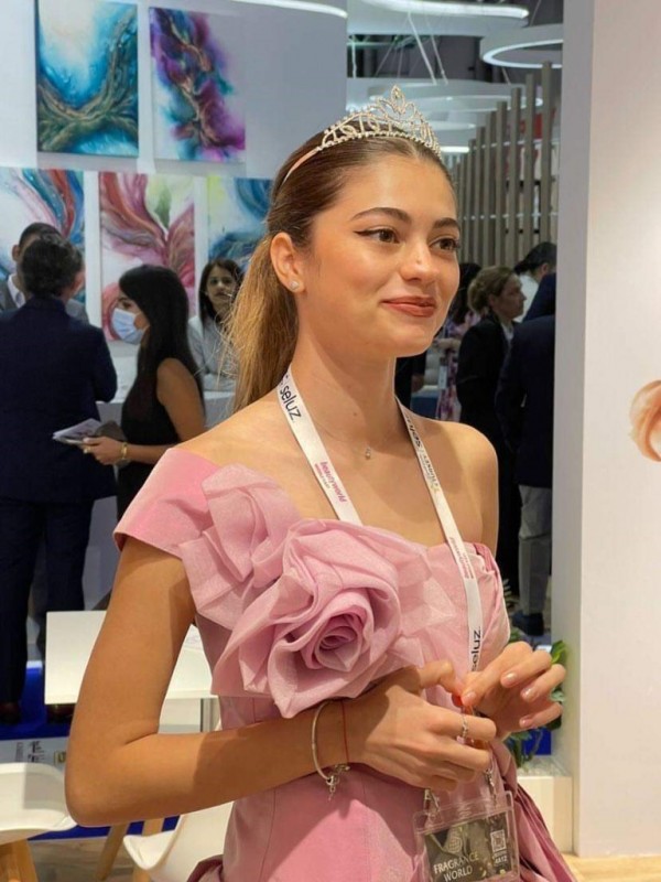 Царица Роза 2022 Белослава Желева бе част от Beautyworld Middle East