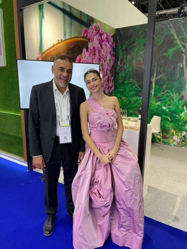 Царица Роза 2022 Белослава Желева бе част от Beautyworld Middle East