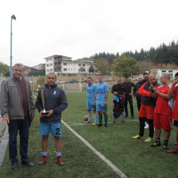 Казанлъшките полицаи станаха втори в областния турнир по футбол