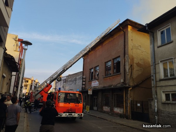 Кино България гори / ВИДЕО / ОБНОВЯВА СЕ