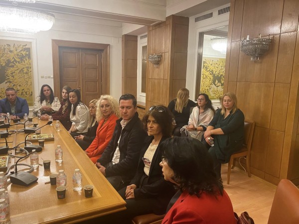 Кметове, общински съветници и част от екипа на общината посетиха Парламента