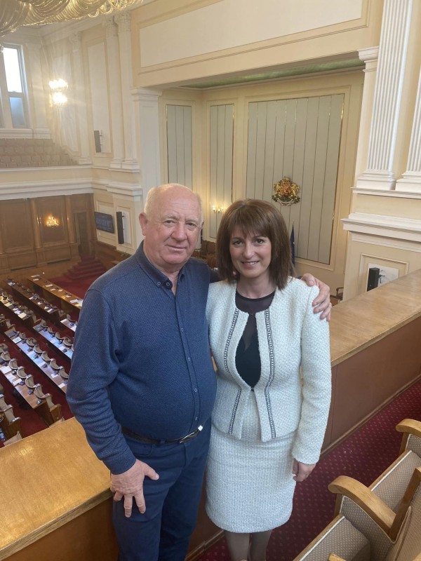 Кметове, общински съветници и част от екипа на общината посетиха Парламента