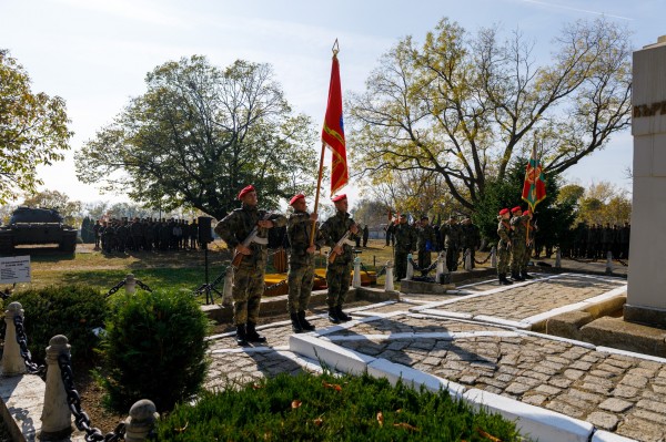61 Стрямска механизирана бригада тържествено отбеляза празникa на Сухопътни войски