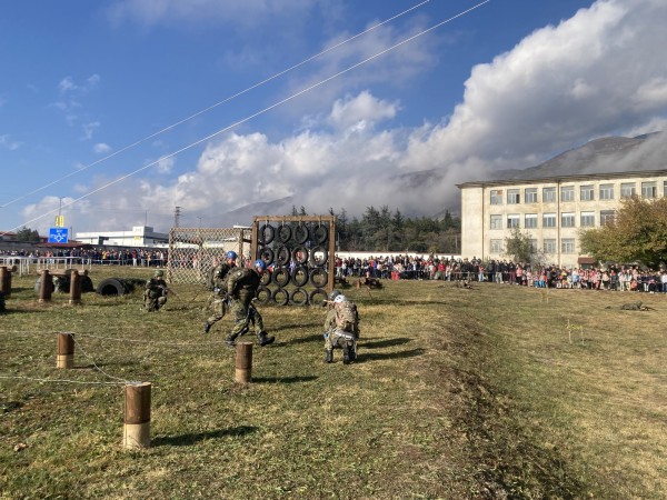 Над 1100 граждани и ученици посетиха 61 Стрямска механизирана бригада в Деня на отворените врати