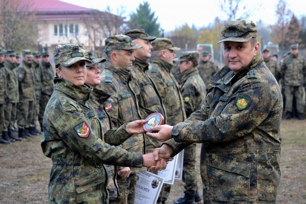 61 Стрямска механизирана бригада тържествено отбеляза празникa на Сухопътни войски