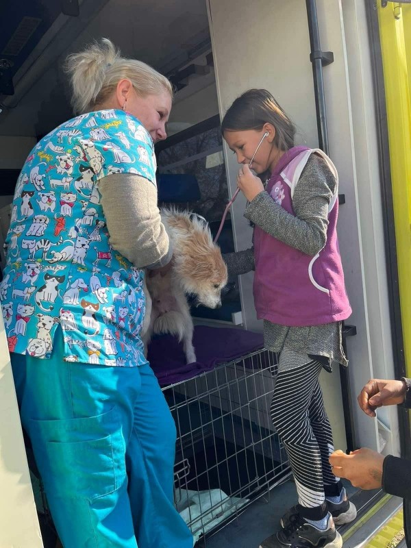 Образователната линейка за животни изпълни първата си мисия в с. Ръжена