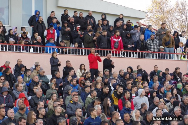 Розите загубиха от Лудогорец с 0:2, не без съдийска помощ