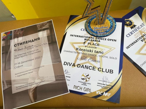 Казанлъшките грации от “Дива Денс” се завърнаха с куп медали от престижна танцова надпревара 