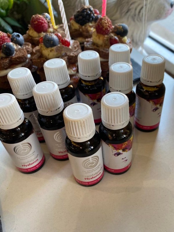 Дамите от Кралство Хармония опитаха най-скъпия хиалуронов шот