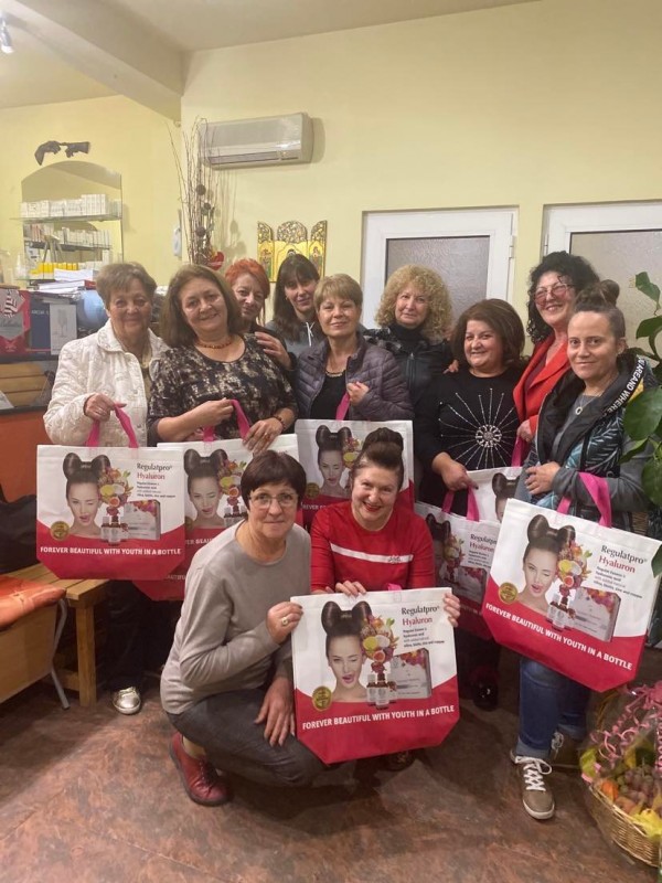 Дамите от Кралство Хармония опитаха най-скъпия хиалуронов шот